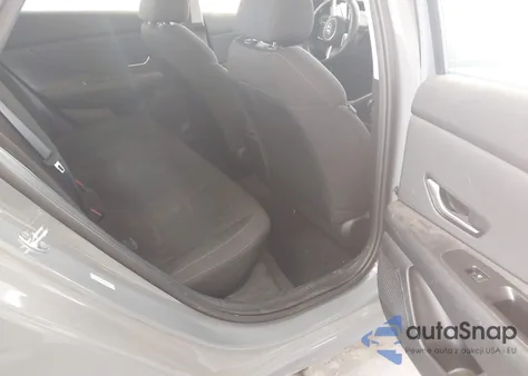 2022 Hyundai Elantra Sel z USA, uszkodzony, nr VIN KMHLS4AGXNU257771